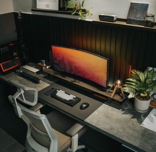 How to Create a Relaxing Home Workspace